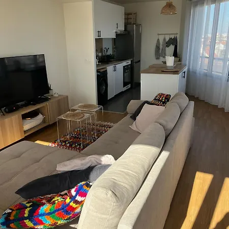 Apartamento Rafik Bondy